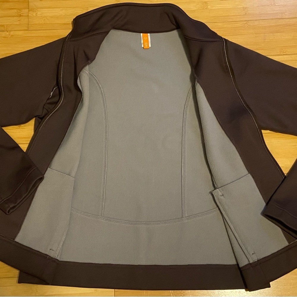 Lucy Full Zip Softshell Athletic Yoga Jacket Fleece Lined Woman’s Size L - Picture 9 of 11